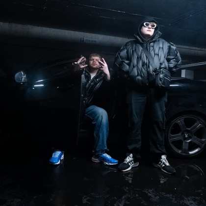 giny & Loons - CLOWNS